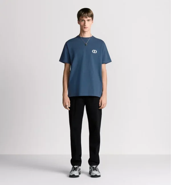 Crewneck Texture T – Shirt